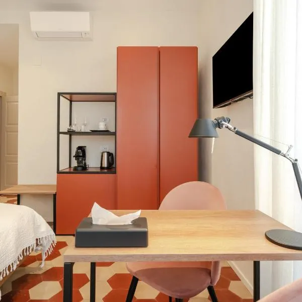 AmiRooms Affittacamere, hotel u gradu Sijena