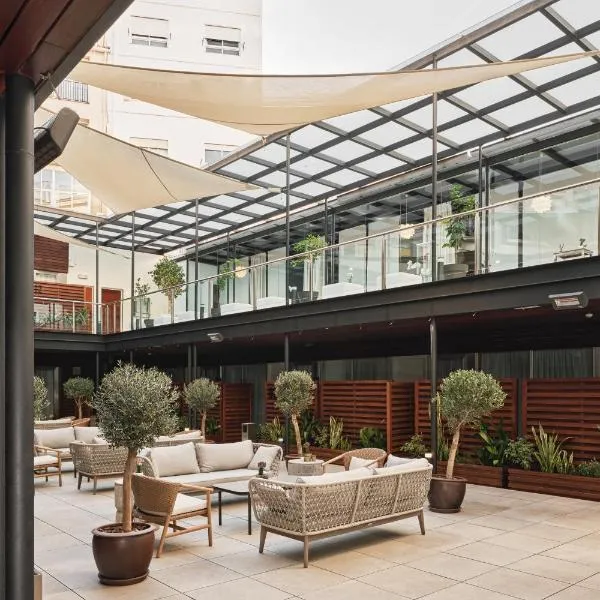 Hospes Palau de La Mar, Valencia, a Member of Design Hotels: Valensiya'da bir otel