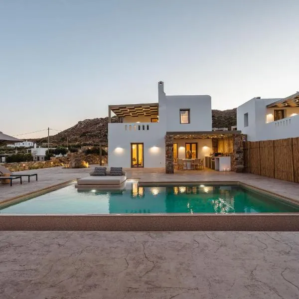 Thalelion 3 bedroom Villas with private pool and Jacuzzi, hotel di Naxos Chora