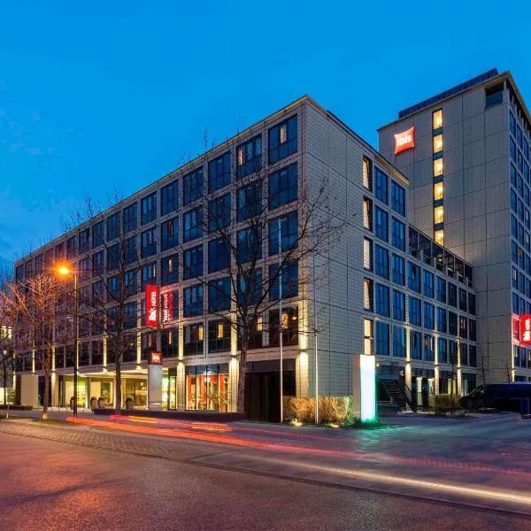 ibis München Parkstadt Schwabing, khách sạn ở München