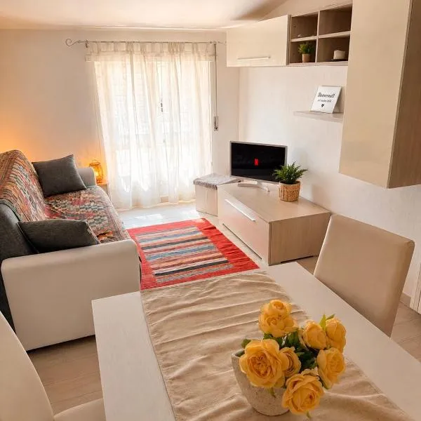 Luis Apartment - Cozy stay for two R7265, hotel em Nuoro