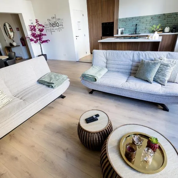 Opera Stay with Parking in City Centre, hotel in Antwerp