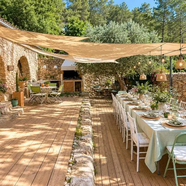 ECO TURISMO MASIA MAS d'en GIRALT 1722 – hotel w mieście Sitges