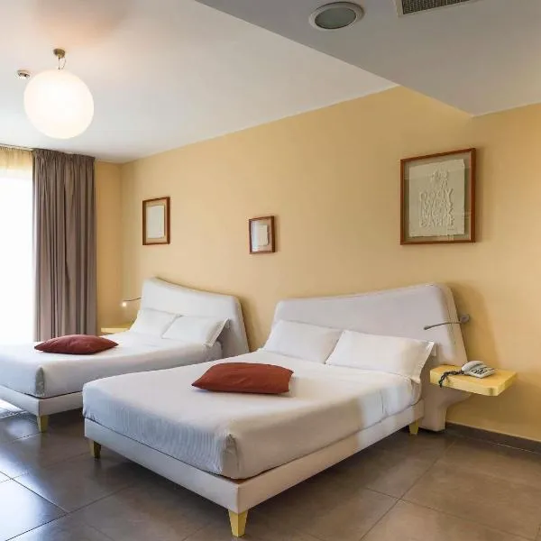 ibis Styles Catania Acireale, hotel Acirealéban