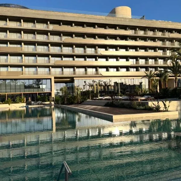 The Nines, hotel di Ayia Napa
