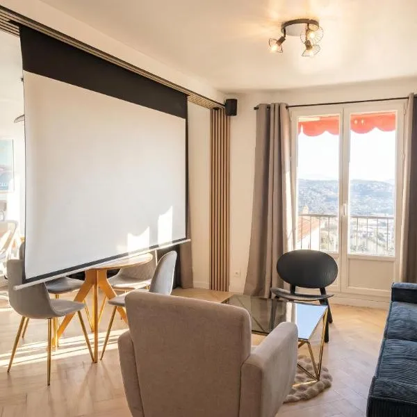 Appartement avec vue sur Grasse et home cinéma, Hotel in Grasse