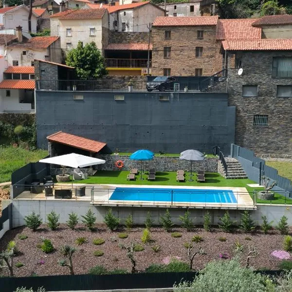 Casa Resineiro com Piscina, Garagem e Terraço, hótel í Proença-a-Nova