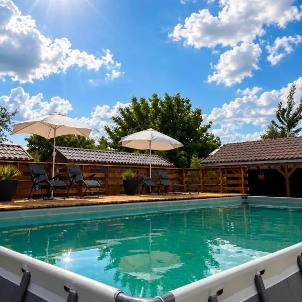 Holiday Resort Zakątek Łeba โรงแรมในเวบา