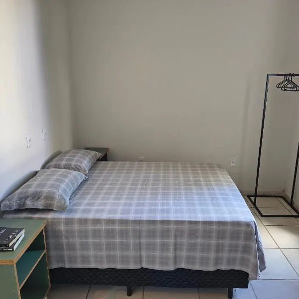Kitnet NOMAD, hotell sihtkohas Barão de Cocais