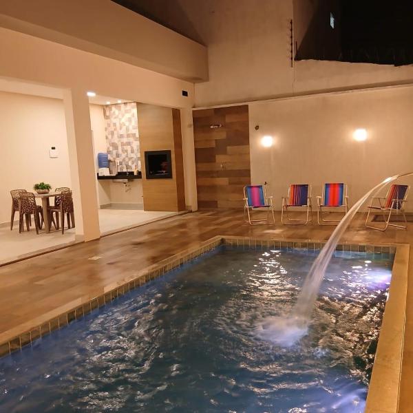 La Maison Félicité - Piscina - 3 Suítes - Próximo ao Atalaia - 10 Hóspedes