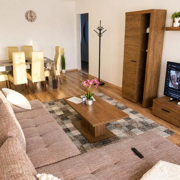 Tildy Apartman Pécs โรงแรมในเปตช์