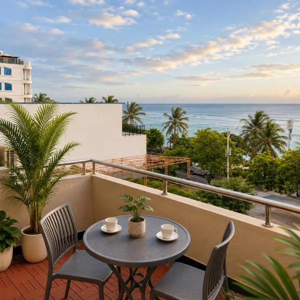 10-Min Airport Shuttle, 1-Min Beach, 2BR SeaView Terrace & SmartLock - Breezy Home, hotel in Hulhumale