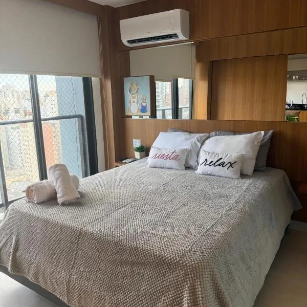 Luxuoso Apartamento Com sacada 26 Gyro Vaca Brava, hotel di Goiânia