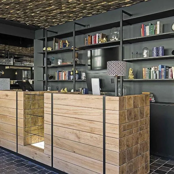 ibis Styles Laval Centre Gare, hotel v destinaci Laval
