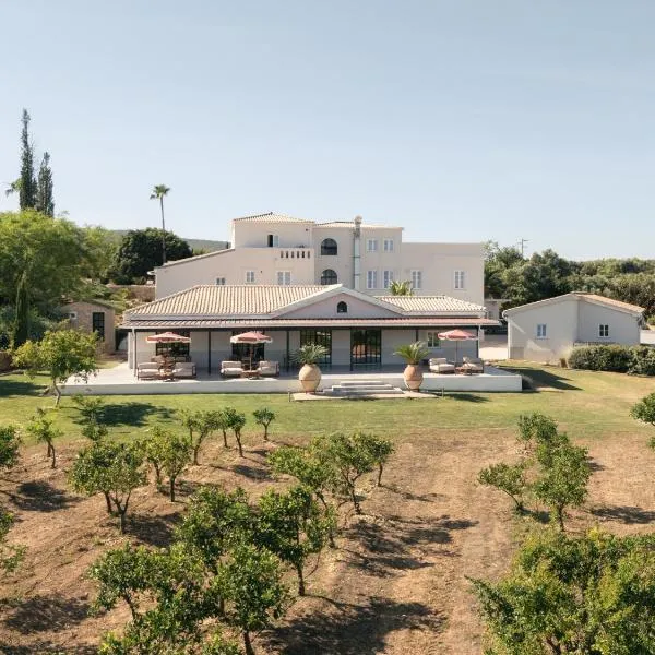 Solar Alvura Boutique Hotel, hotel v mestu Moncarapacho