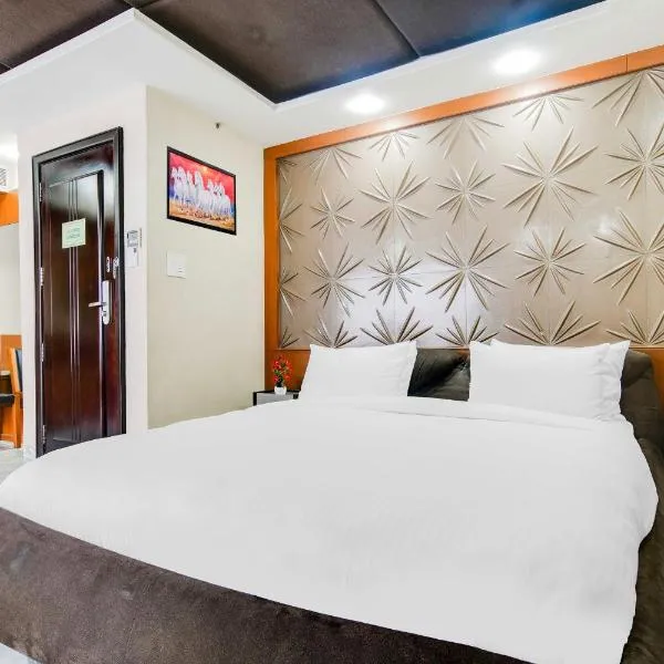 Palette by CheckIn Chappan Market Indore Formerly Sapphire Star, hotell i Indore