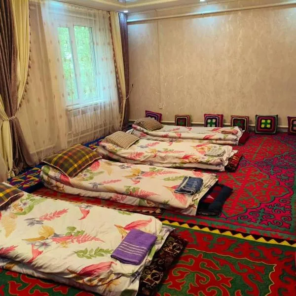 Oskon Guesthouse, hotelli kohteessa Kyzart