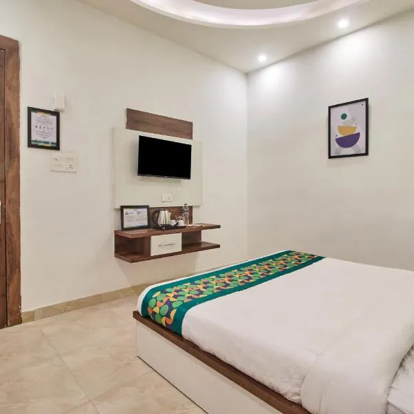 Treebo Chanakya Palm, hotell sihtkohas Chhatikara