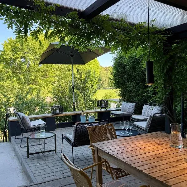 Sommerhaus am Trebuser See – hotel w mieście Fürstenwalde/Spree