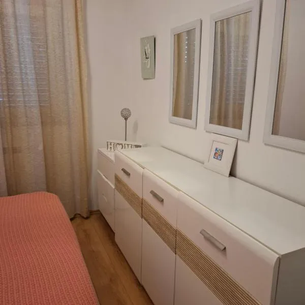 Buzdohanj में, होटल Apartman Natali