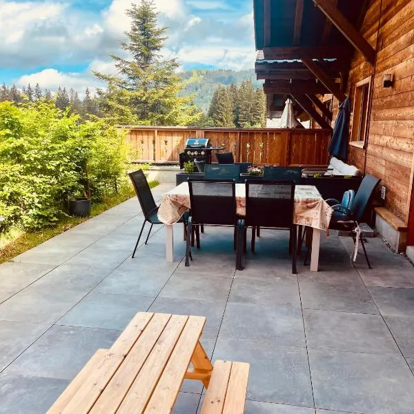 Chalet de charme aux Paccots en famille !, hotel sa Châtel-Saint-Denis