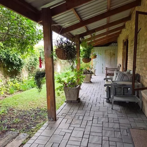 Serendipity Garden Studio Gateway to Kruger and Panorama Route, hotel en Kampersrus AH
