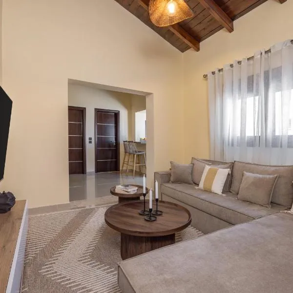 TheraLiving - Boutique Apartment with Balcony, hotel u gradu Afantou