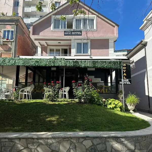 Royal Hotel Peshkopi Albania, hotell i Peshkopi
