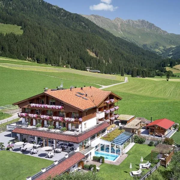Vitalpina Hotel Magdalenahof, hotel i Valle Di Casies