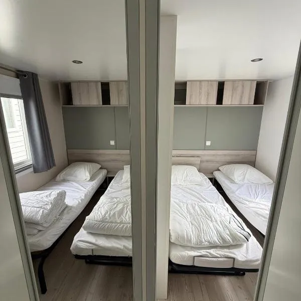 Mobilhome tout confort, hotel in Vaux-sur-Mer
