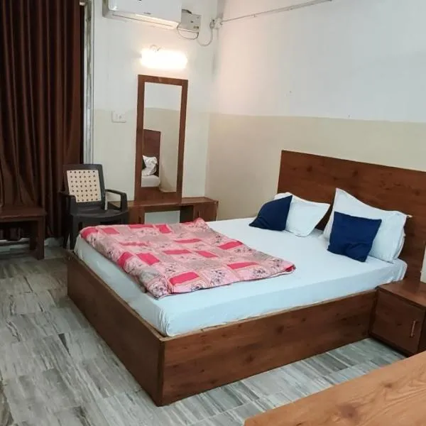 The New Hotel Rajatha Mahal، فندق في بانغالور