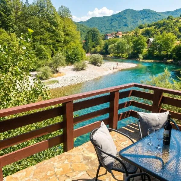 Emerald River House - Neretva Views, hótel í Konjic