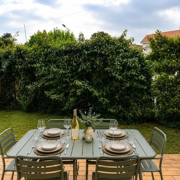 Maison avec jardin - Plage à 500m - Clim - Parking、ロワイヤンのホテル