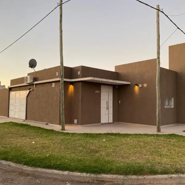 Casa quinta moderna, con pileta, parrilla, galería, 2 habitaciones, todos los servicios, hotel u gradu 'San Nicolas'