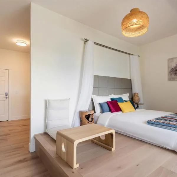 Shambhala Retreat-Zen Suite, hotell i Nanoose Bay