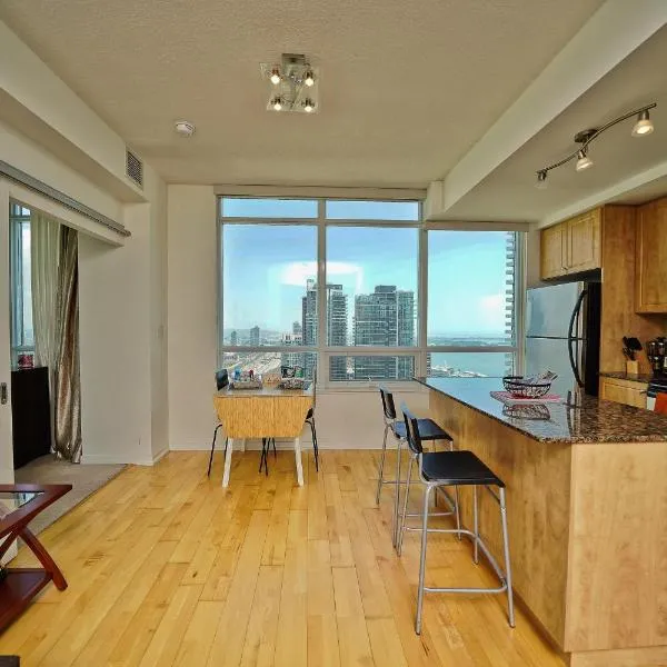 StayToronto - High-Floor Downtown 1BR with Queen bed by CN Tower, hotel sa Toronto