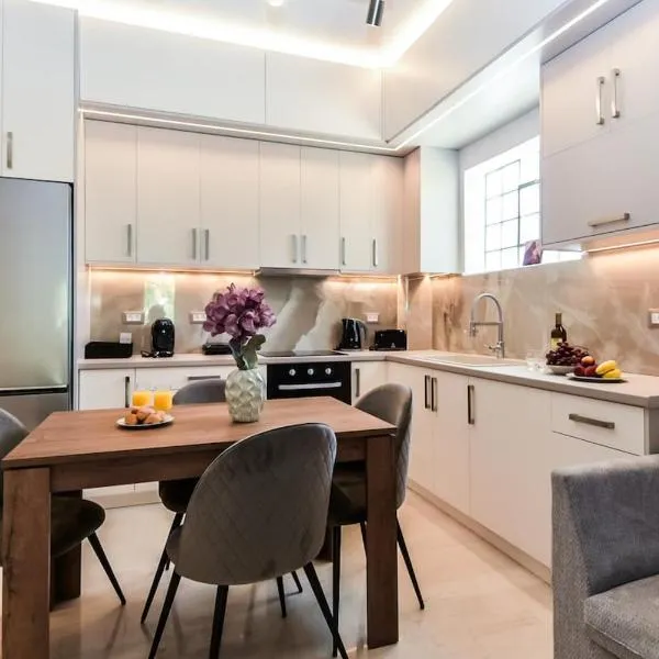 Angel seaside lux apartment, zakynthos town, hotel em Zakynthos