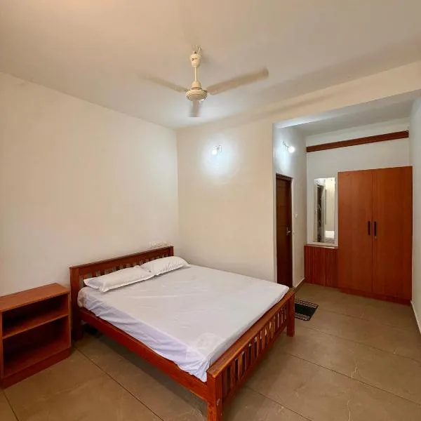 IB homes, hotell i Changanācheri