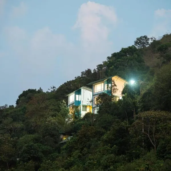 The Cloud by Daan: Vagamon şehrinde bir otel