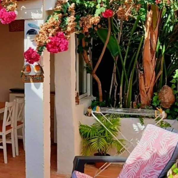 Casa Rustica - Courtyard House, Hotel in Olhão