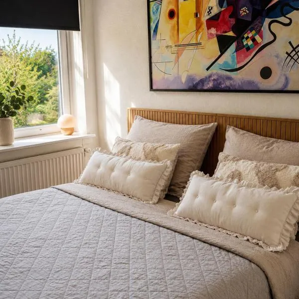 Ama Hyg Atelier Copenhagen-Perfect apt-near the beach, hotell i København