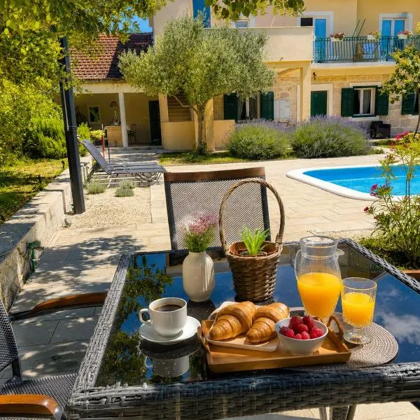 Šimun&Jakov, Hotel in Drinovci