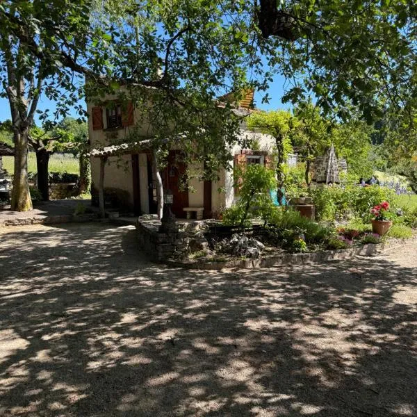 Le Cabanon, khách sạn ở Mane