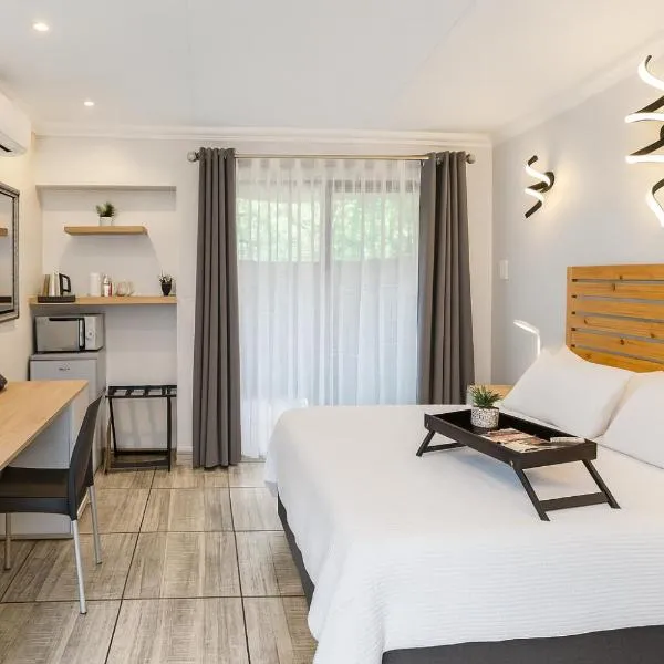Echo Mountain Inn: Thabazimbi şehrinde bir otel