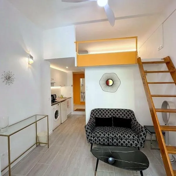 Studio Mezzanine Rénové - Centre Nice, 3 min Gare, Hotel in Nizza