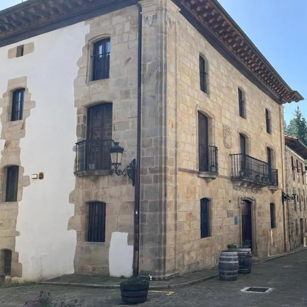 Palacio Soran, хотел в Leintz-Gatzaga