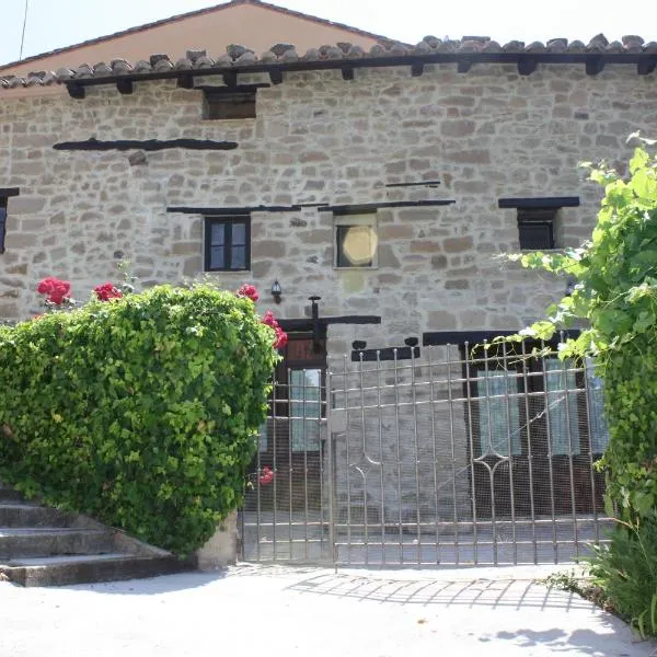 Apartamentos Rio Mora, hotel di Mora de Rubielos