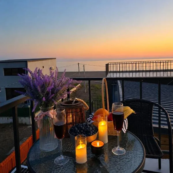 Trio Villas Retreat, hotel u gradu Grigoleti
