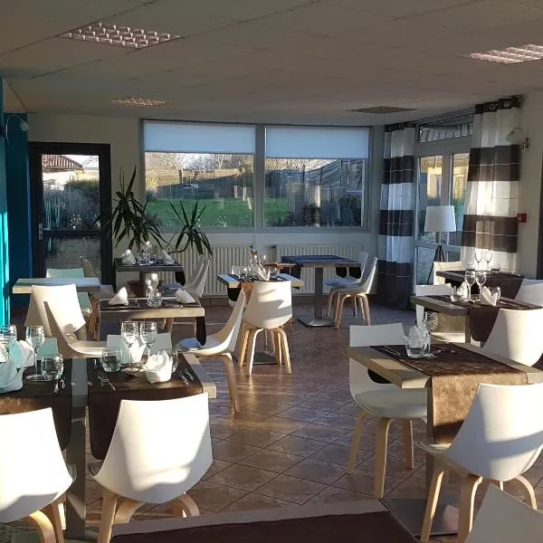 Logis Hotel- Restaurant La Haie Des Vignes Séminaires et Evènementiel, hotel v destinaci Allain