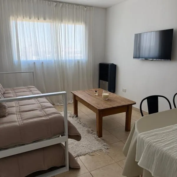 Amelie 4, hotel a General Roca